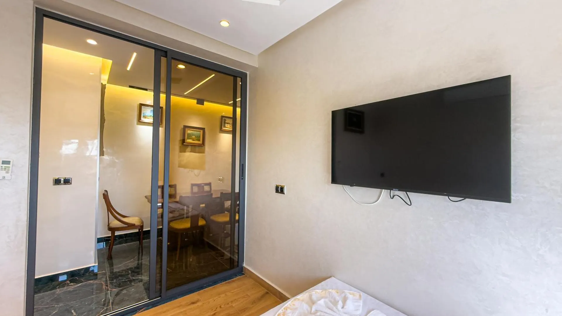 Essalmi Luxury Apartment In Marrakech Marraquexe